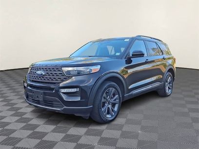 Certified 2022 Ford Explorer XLT w/ Equipment Group 202A