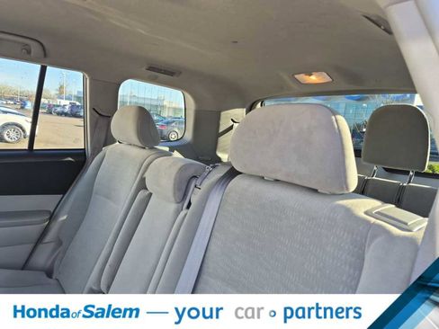 Used 2012 Toyota Highlander 4WD image 13