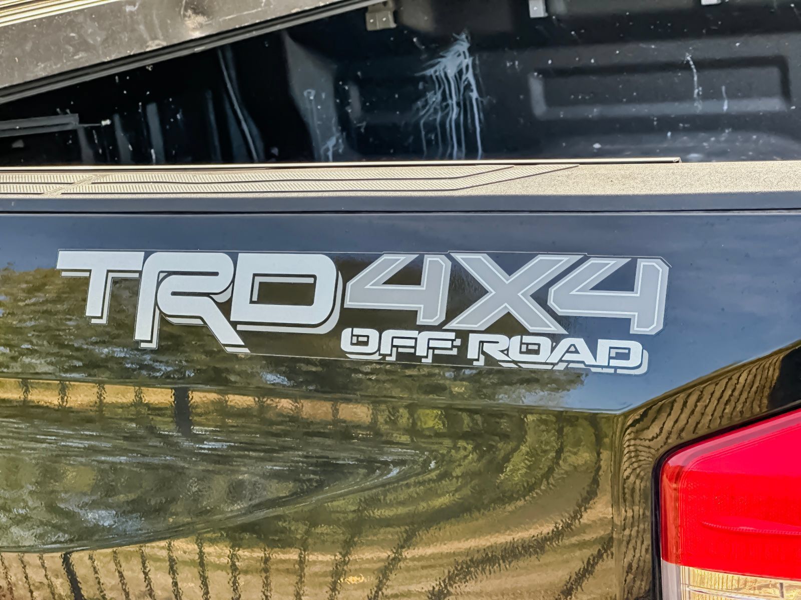 Used 2021 Toyota Tundra SR5 w/ TRD Off-Road Package AWD/4WD image 26