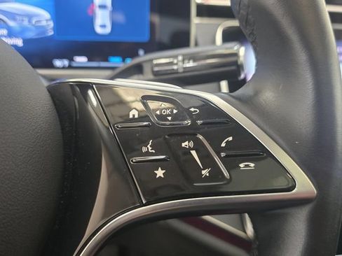 Used 2025 Mercedes-Benz E 350 Sedan image 25