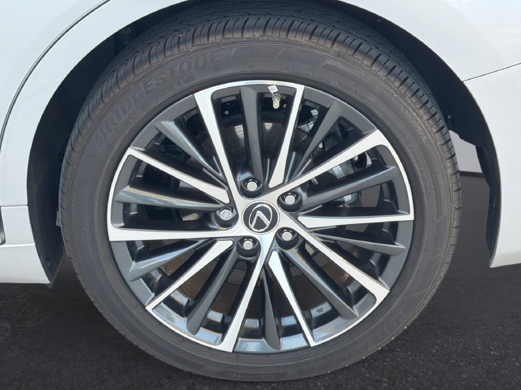 Certified 2025 Lexus ES 300h w/ Premium Package FWD image 31