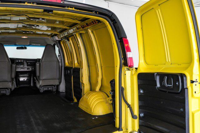 Used 2023 Chevrolet Express 2500 RWD image 43