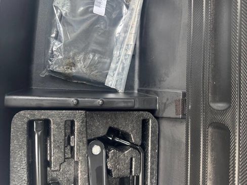 Used 2016 Kia Sorento LX w/ LX Convenience Package image 20