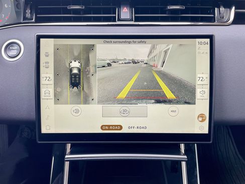 Certified 2024 Land Rover Range Rover Evoque Dynamic SE image 28