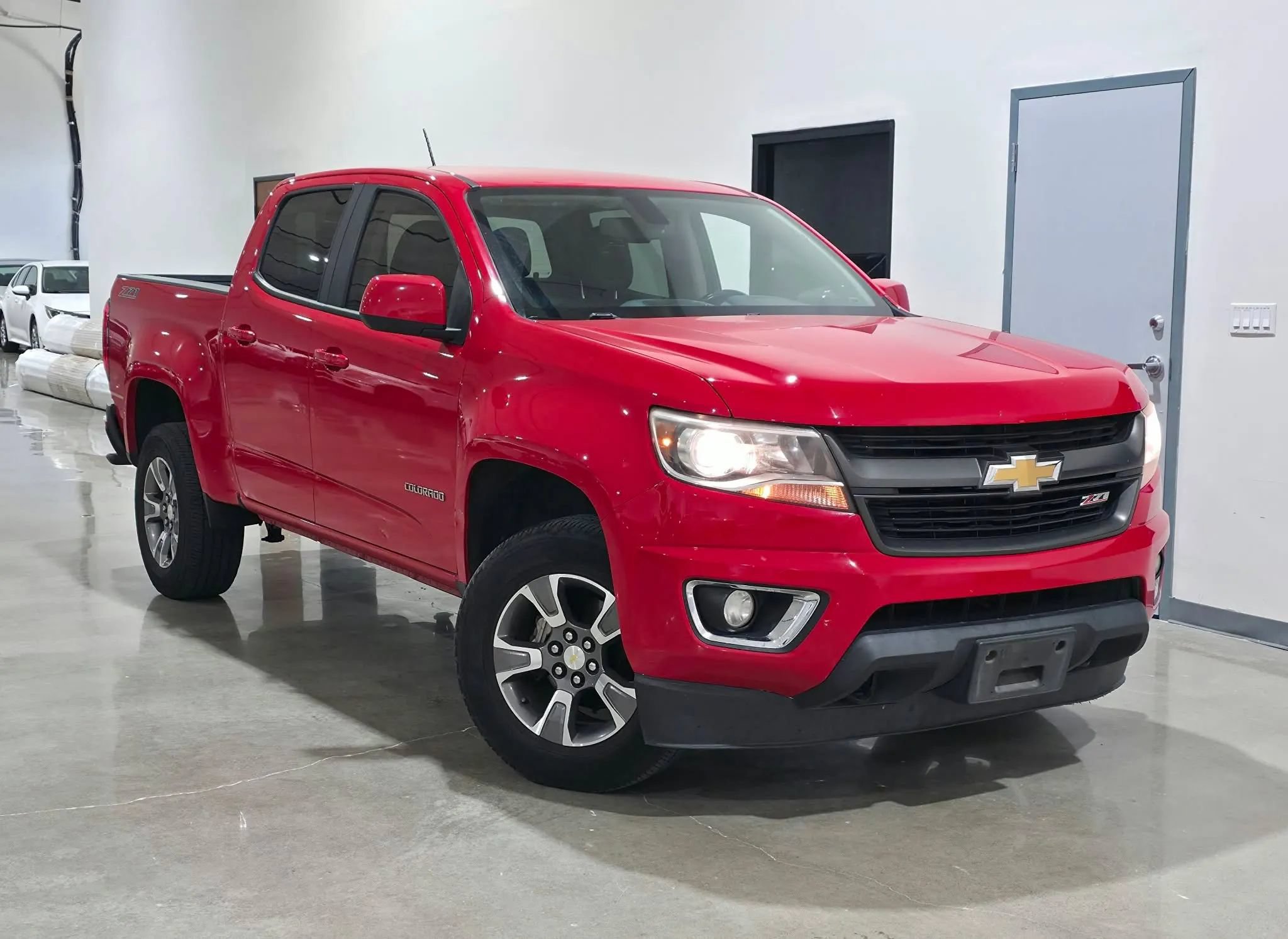Used 2017 Chevrolet Colorado Z71 RWD image 1