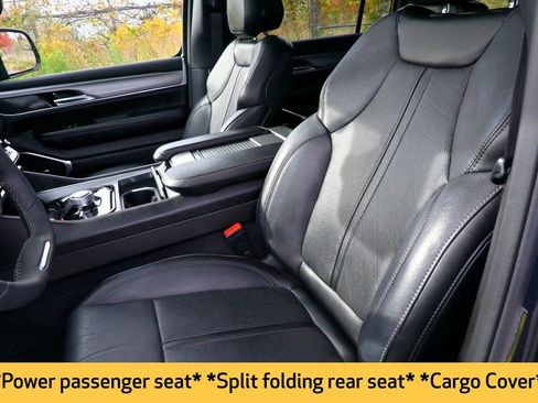 Used 2023 Jeep Wagoneer Series II image 19