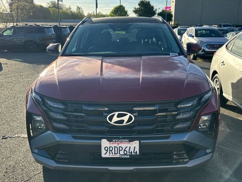 Used 2025 Hyundai Tucson SEL image 3