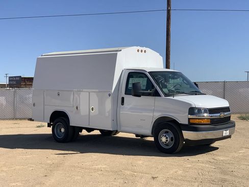 New 2026 Chevrolet Express 3500 w/ Power Convenience Package RWD image 3