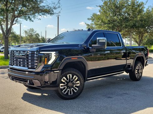 Used 2024 GMC Sierra 2500 Denali Ultimate w/ Max Trailering Package AWD/4WD image 31
