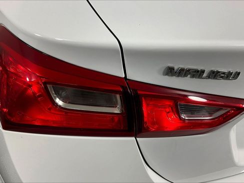 Used 2023 Chevrolet Malibu LT FWD image 22