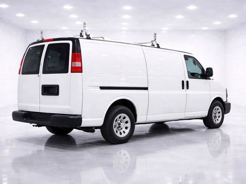 Used 2014 Chevrolet Express 1500 image 5