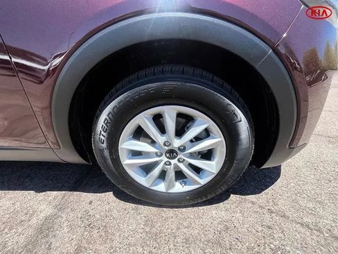 Used 2019 Kia Sorento FWD V6 image 23