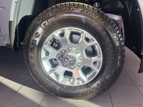 Used 2024 RAM 2500 Laramie image 8