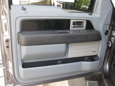 Used 2011 Ford F150 Platinum AWD/4WD image 10