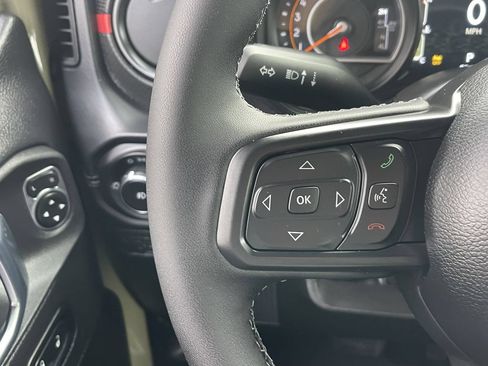 New 2026 Jeep Wrangler Unlimited Rubicon AWD/4WD image 35