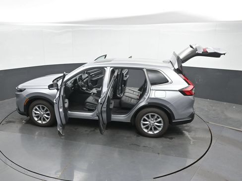Used 2025 Honda CR-V EX-L image 42