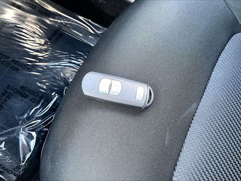 Used 2018 MAZDA CX-5 Sport image 14