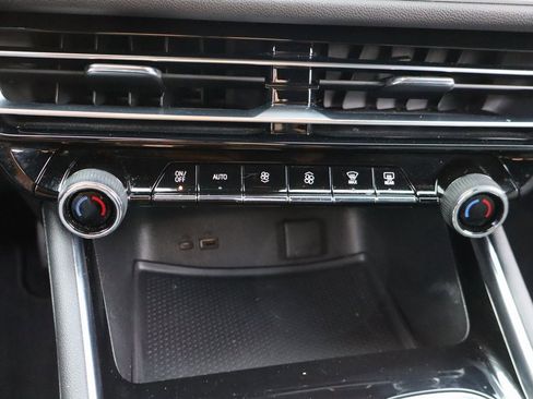 Used 2024 Chevrolet Traverse LS w/ Midnight/Sport Edition image 12