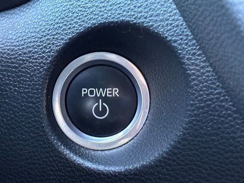 Used 2023 Toyota Corolla Cross XSE image 24