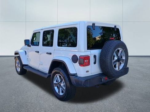 Used 2022 Jeep Wrangler Unlimited Sahara w/ LED Lighting Group image 3