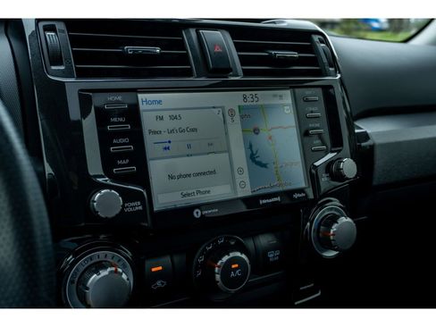 Used 2020 Toyota 4Runner Venture w/ Moonroof Package image 24