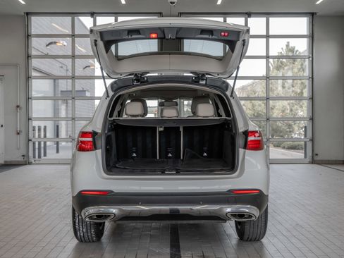 Used 2018 Mercedes-Benz GLC 300 GLC 300 image 16