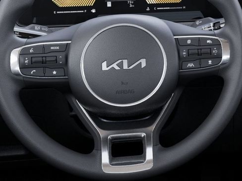 New 2026 Kia K5 LXS FWD image 25