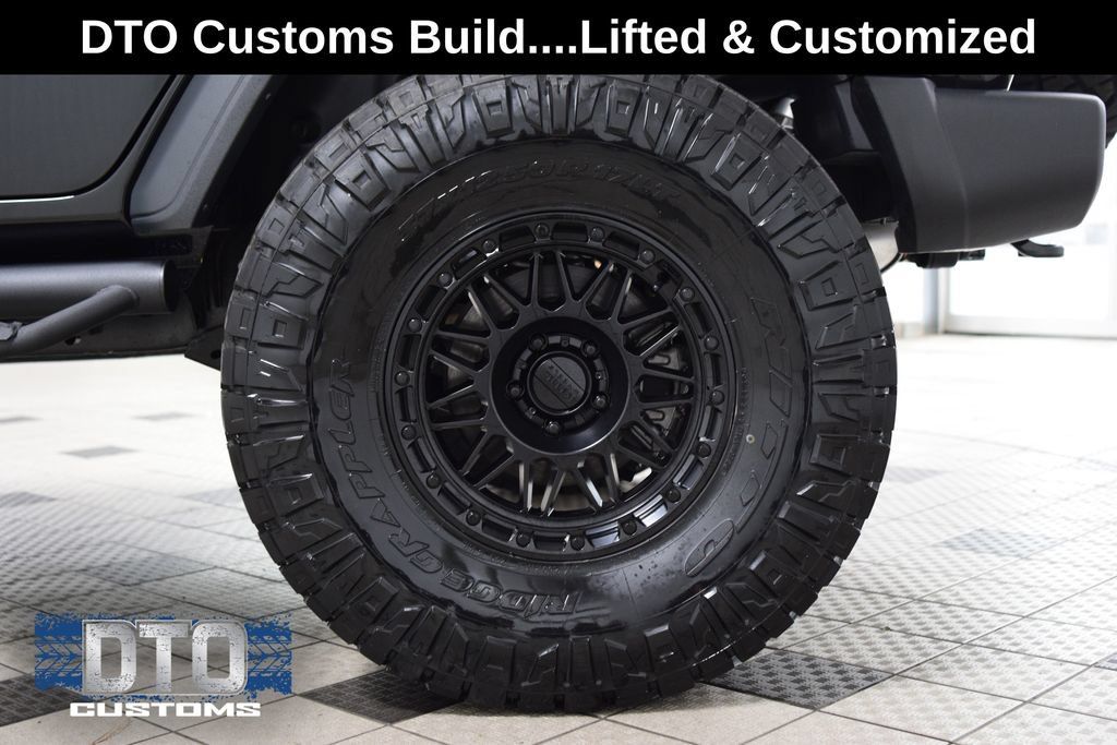Used 2026 Jeep Wrangler Unlimited Sport AWD/4WD image 24