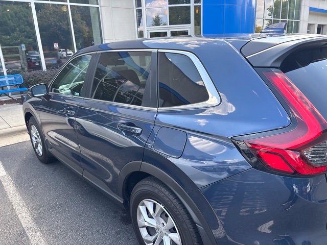 Used 2025 Honda CR-V LX image 7