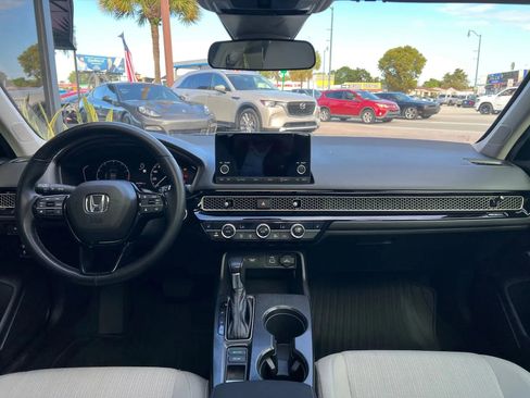 Used 2024 Honda Civic EX image 18
