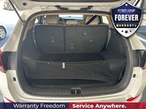 Used 2018 Hyundai Tucson SEL Plus FWD image 32