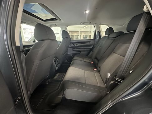 Used 2025 Honda CR-V EX image 17