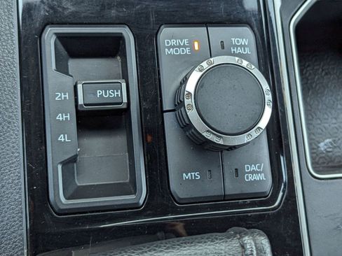 Used 2022 Toyota Tundra SR5 image 30