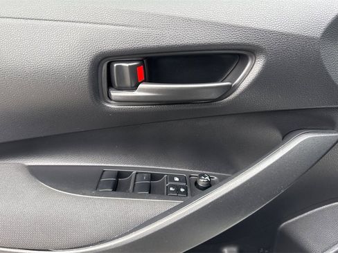 Certified 2023 Toyota Corolla LE image 10