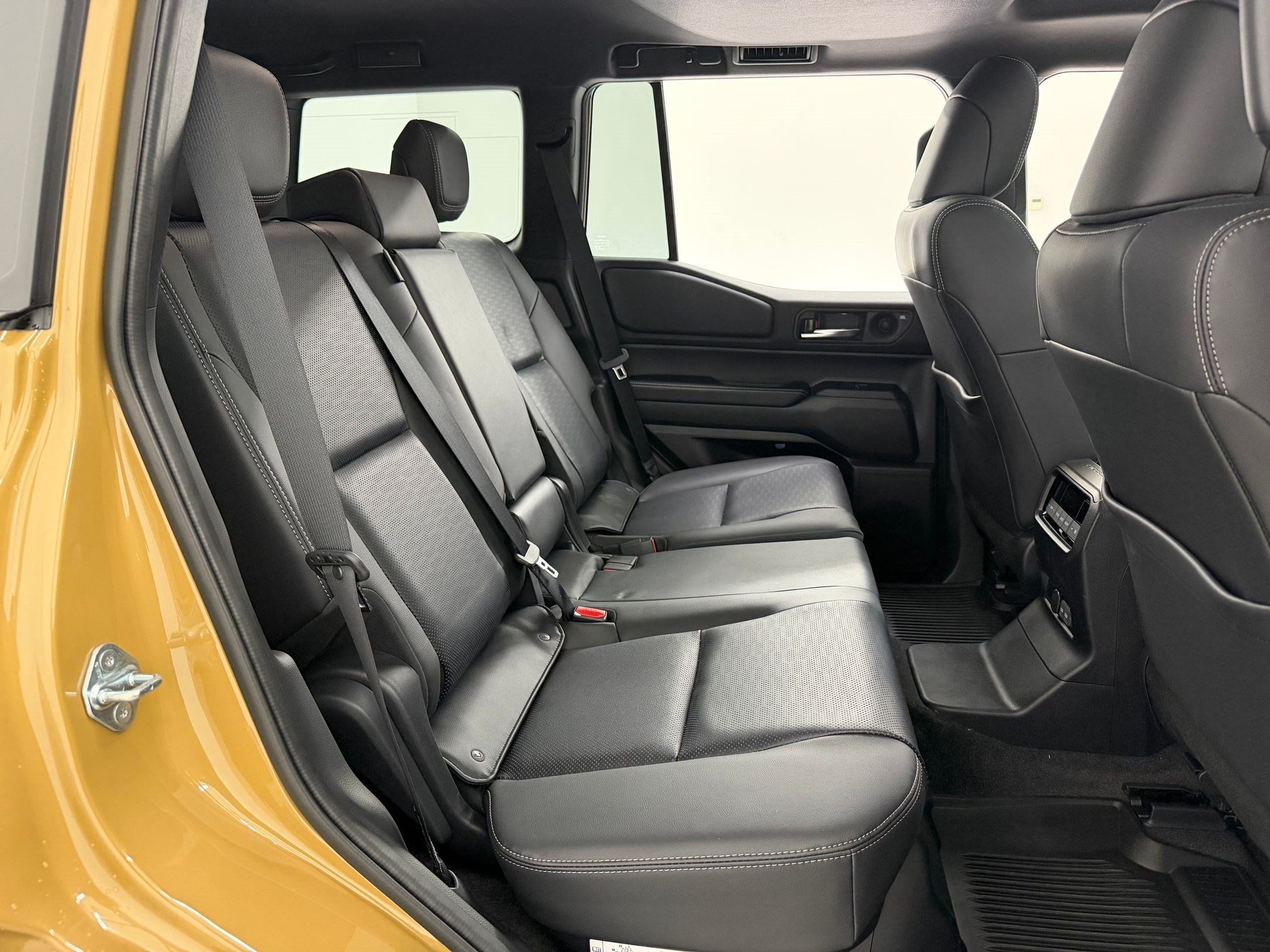 Used 2025 Toyota Land Cruiser w/ Premium Package AWD/4WD image 33