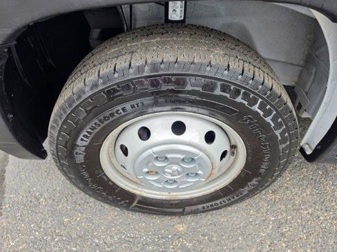 Used 2023 RAM ProMaster 2500 FWD image 40