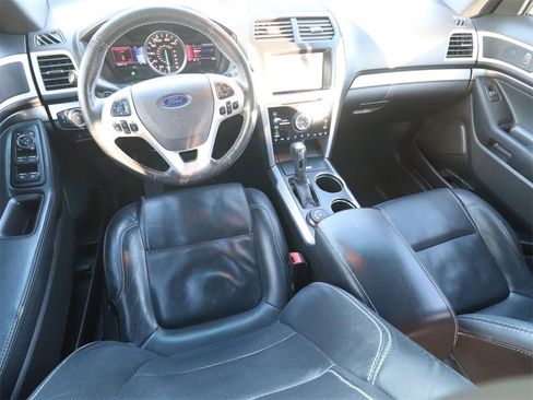 Used 2013 Ford Explorer Sport image 6
