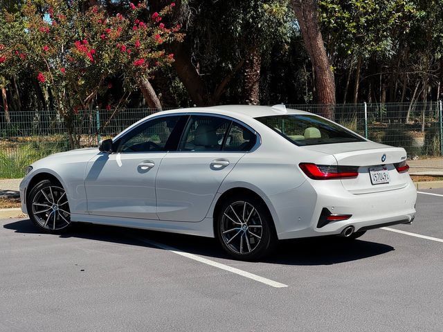 Used 2019 BMW 330i Sedan w/ Premium Package RWD image 12