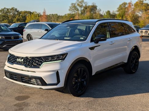 Used 2022 Kia Sorento SX image 5