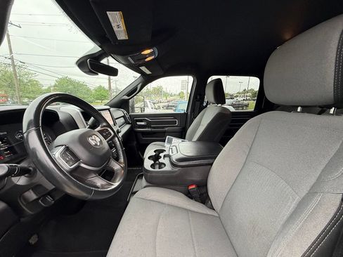 Used 2024 RAM 2500 Big Horn AWD/4WD image 14