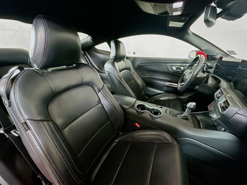 Used 2024 Ford Mustang Premium image 27