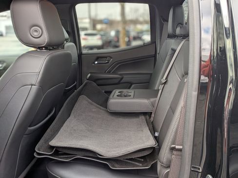 Certified 2024 GMC Canyon Elevation w/ Elevation Premium Package image 33