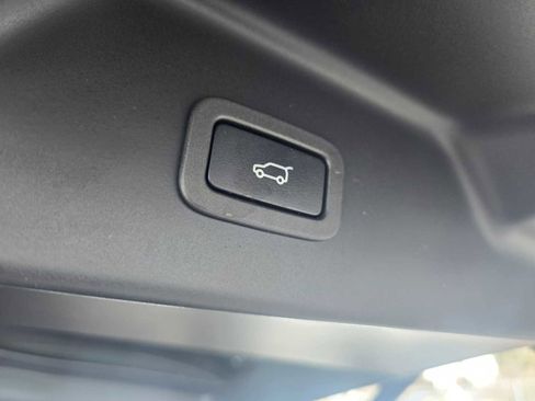 Used 2020 Land Rover Range Rover Long Wheelbase HSE image 19