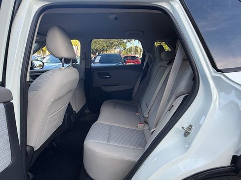 Used 2021 Nissan Rogue SV FWD image 11