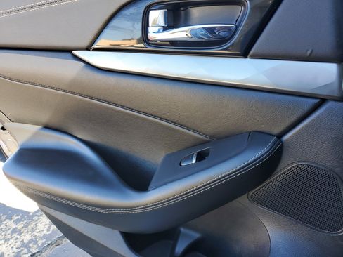 Used 2020 Nissan Maxima 3.5 SL w/ Floor Mat Group image 13