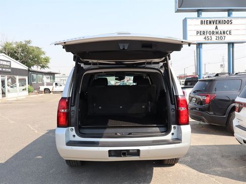 Used 2018 Chevrolet Suburban LT AWD/4WD image 16