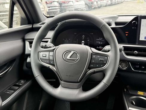 New 2026 Lexus UX 300h AWD image 9