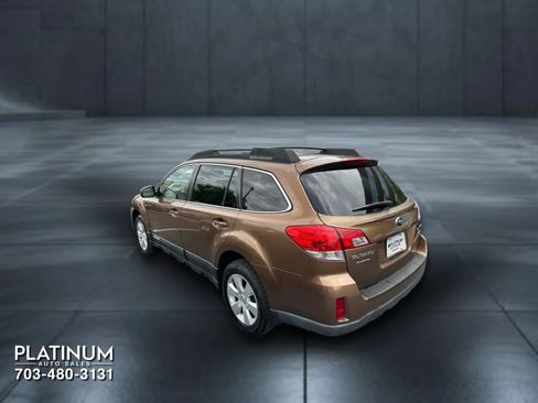 Used 2012 Subaru Outback 2.5i Premium AWD/4WD image 7