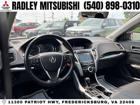 Used 2020 Acura TLX FWD image 13