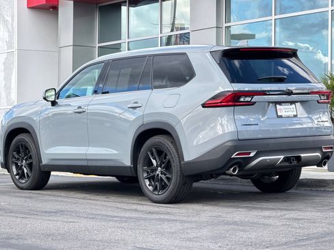 Certified 2025 Toyota Grand Highlander AWD Hybrid image 8